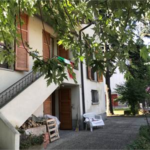 Casa singola In Vendita a Reggio nell'Emilia