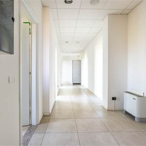 Ufficio In Vendita a Reggio nell'Emilia
