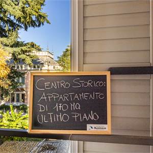 Appartamento In Vendita a Reggio nell'Emilia