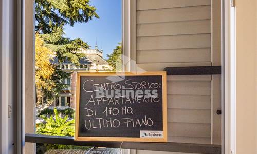 ELEGANZA, LUCE E SPAZIO IN CENTRO STORICO