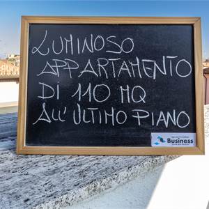 Appartamento In Vendita a Reggio nell'Emilia